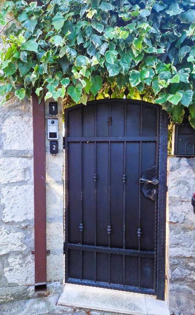 Old Town & Ela Place Σπλιτ Εξωτερικό φωτογραφία